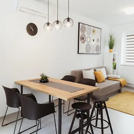 Major11 - Zsolnay Negyed Apartment