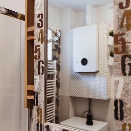 Major11 - Zsolnay Negyed * 페치