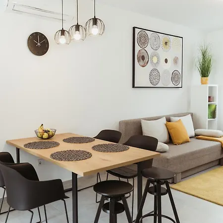 Major11 - Zsolnay Negyed *