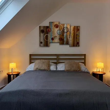 Major11 - Zsolnay Negyed