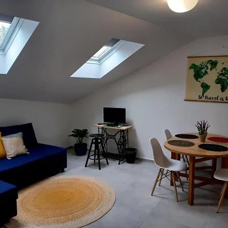 Major11 - Zsolnay Negyed Apartment